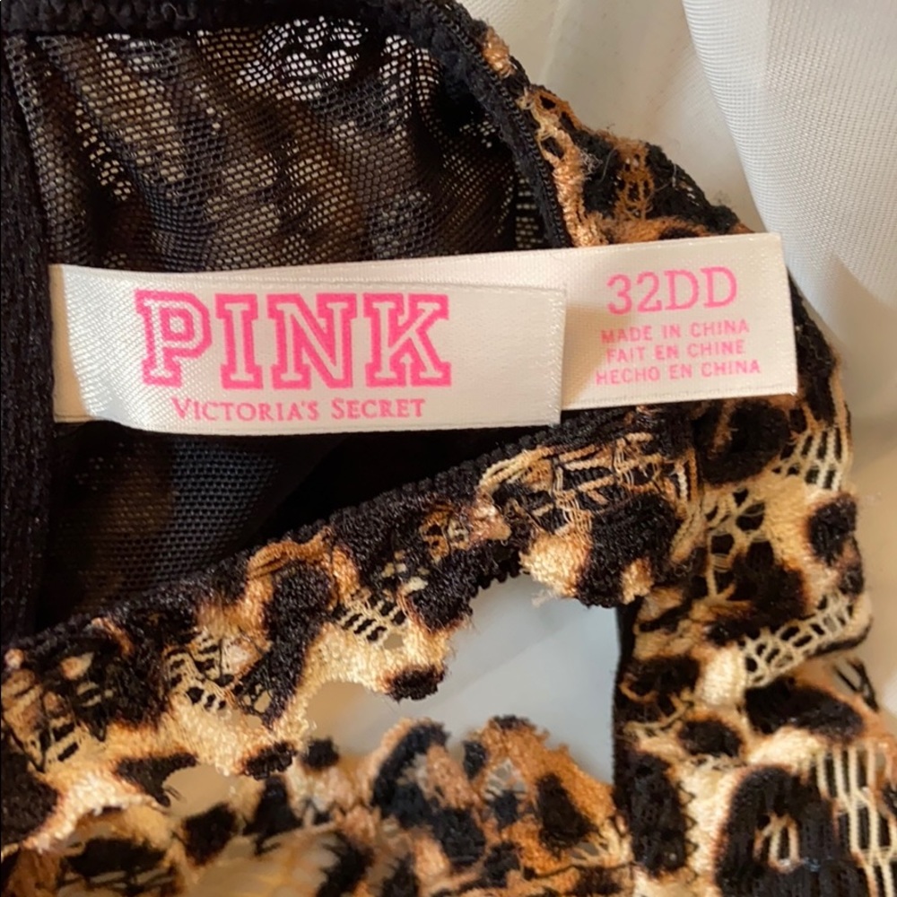 Victoria Secret Pink racerback bra 32DD - Picture 4 of 5